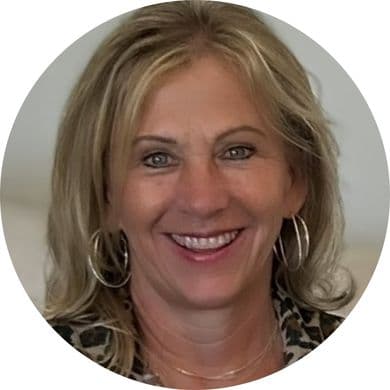 Image of Carrie Armstrong