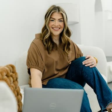 Image of Stephanie Johnson