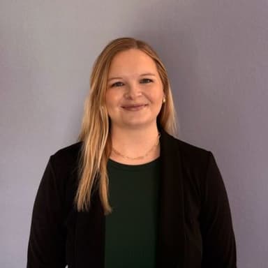 Image of Courtney Velvin