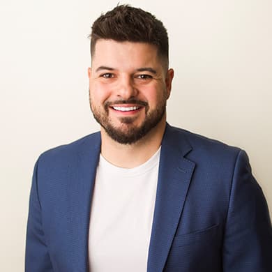 Image of Alex Hernandez