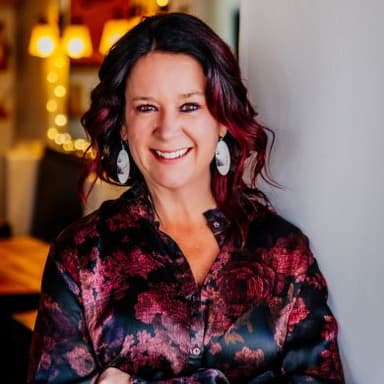 Image of Kristen Smith