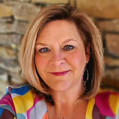 Image of Lynne Mosley