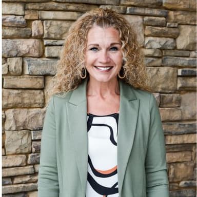 Image of Sara Anderson