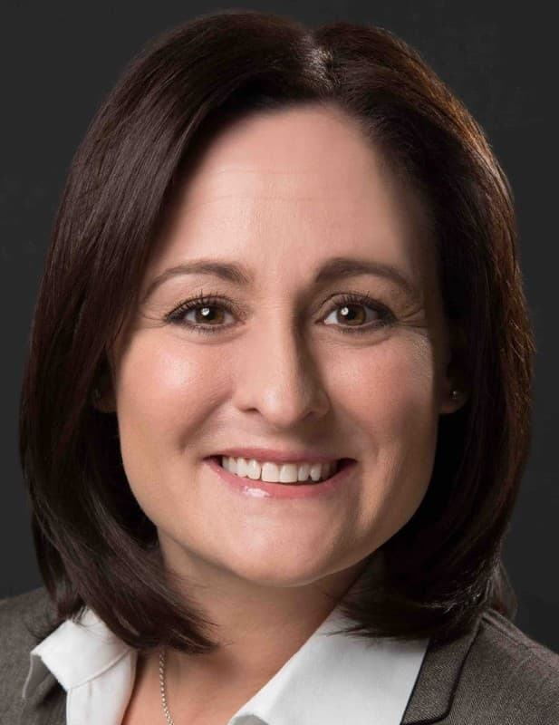 Image of Jennifer Phillips