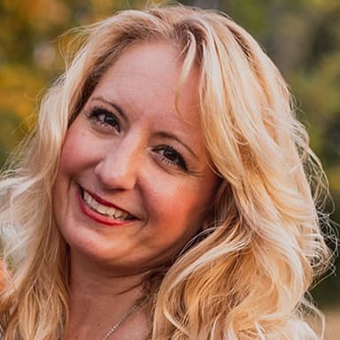 Image of Dawn Schweiker