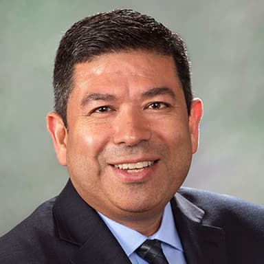 Image of Javier Mendoza