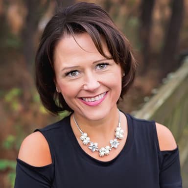 Image of Julie Ottaway