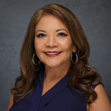 Image of Elena Macias