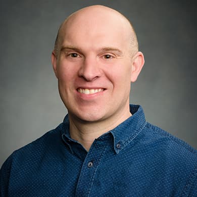 Image of Mitch Smith