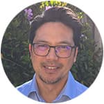 Image of Oliver Flores