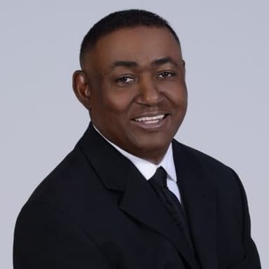 Image of Jay Benefield