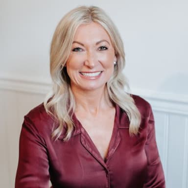 Image of Kerry Travers