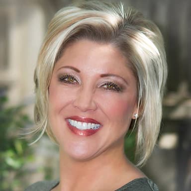 Image of Kristin Schroeder