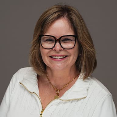 Image of Lisa Daniels