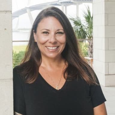 Image of Jennifer Stout