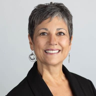 Image of Shelly Burkholder